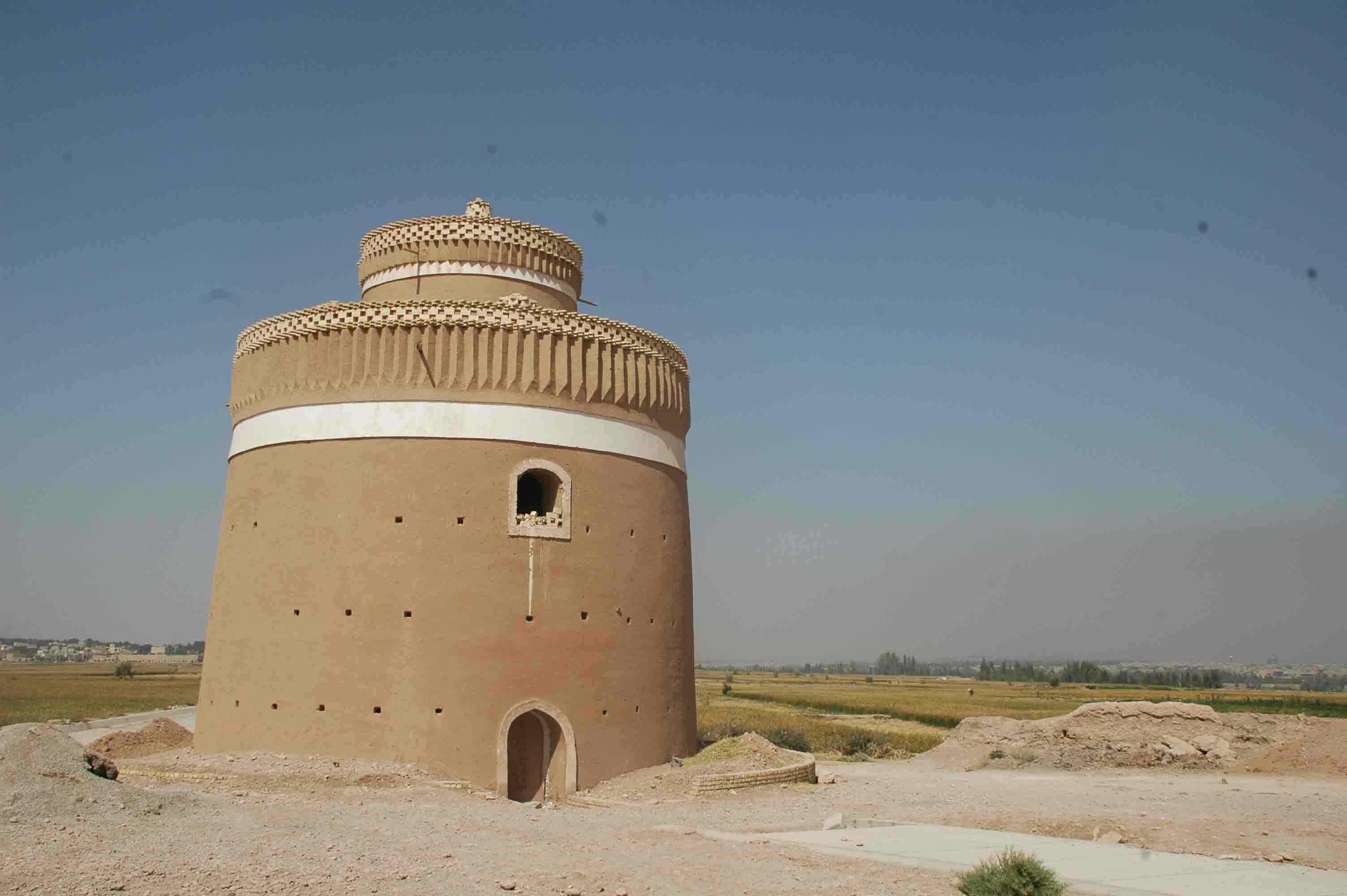 Pigeon towers of the Isfahan province