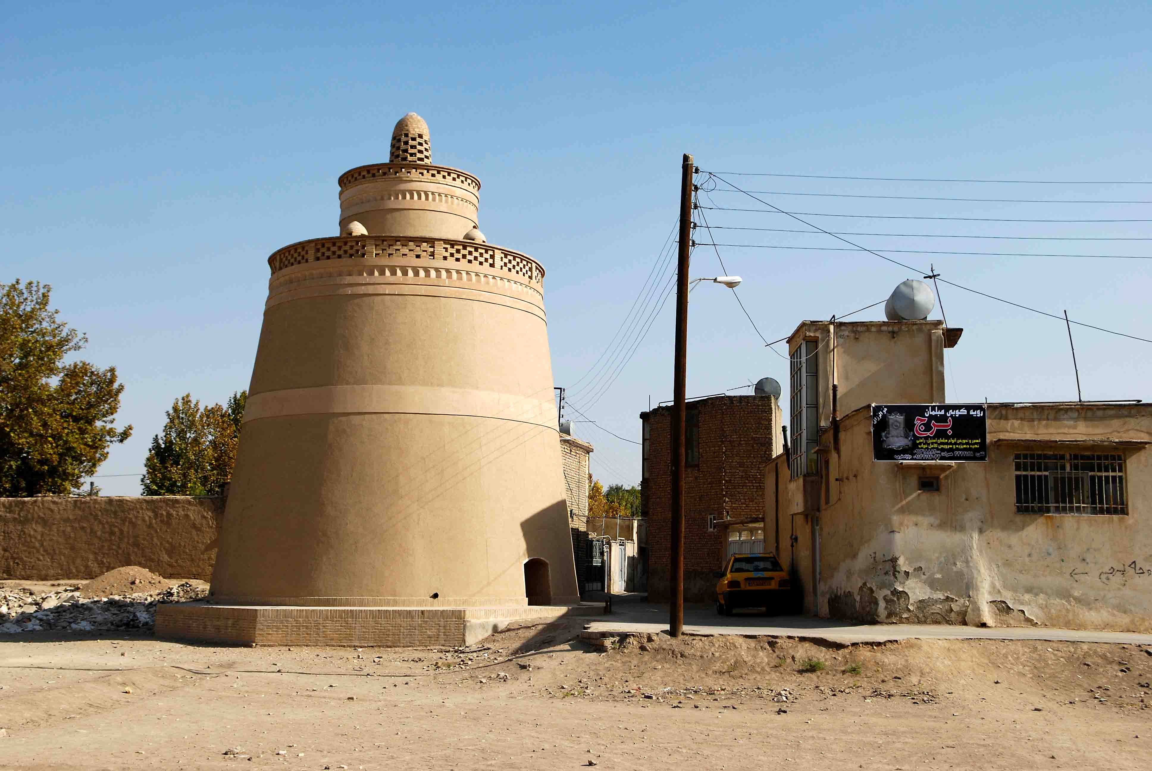 Pigeon towers of the Isfahan province